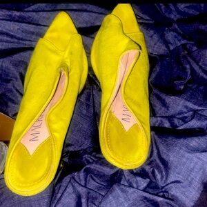 Lime peep toe heel size nine only have one